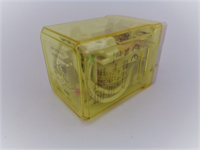IDEC RR3PA-ULAC24V
