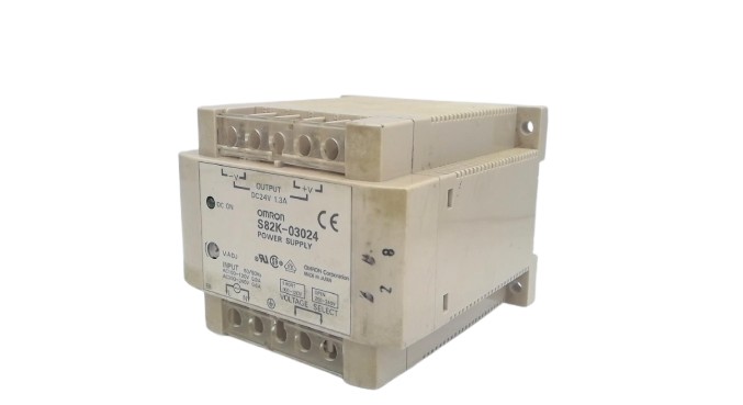 OMRON S82K-0324