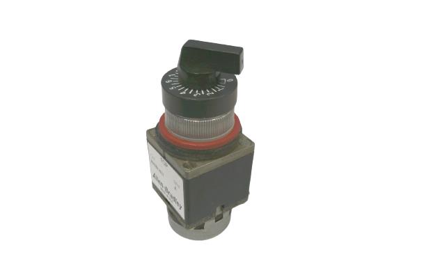 ALLEN BRADLEY 800MR-N37