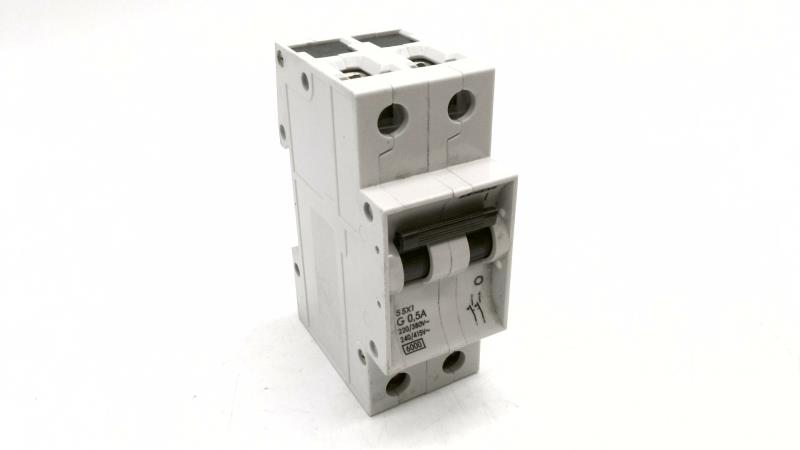 SIEMENS 5SX1205-3