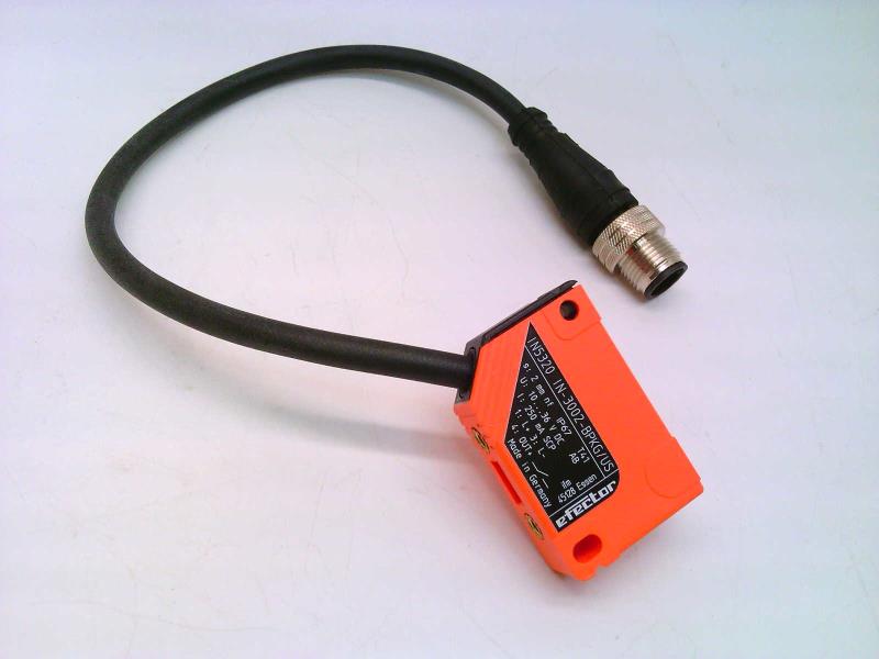 EFECTOR IN-3002-BPKG/0,2/US-100-DPS-IN5320
