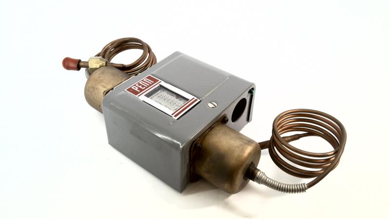 JOHNSON CONTROLS P74DA-5