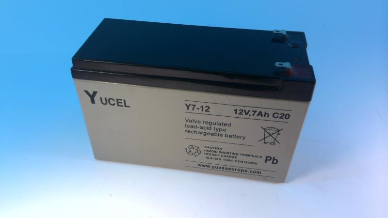 YUASA Y7-12