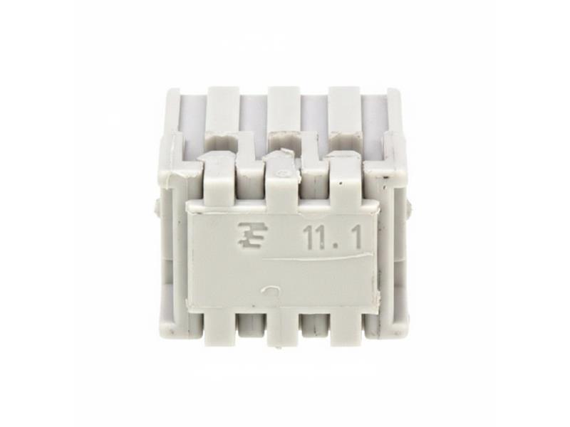 TE CONNECTIVITY 1470364-3