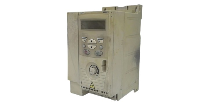 ASEA BROWN BOVERI ACS150-03U-09A8-2