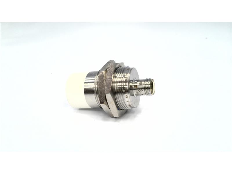 EFECTOR IIK3030-APKG/K1/V4A/US-104-IIS302