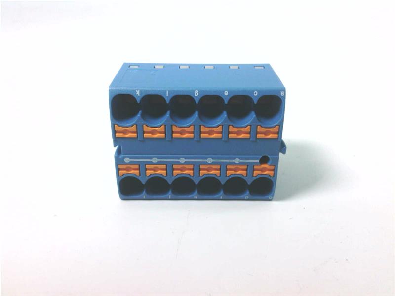 PHOENIX CONTACT PTFIX 12X4-G BU