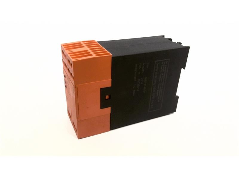 DOLD BH5933.48/61 AC230V