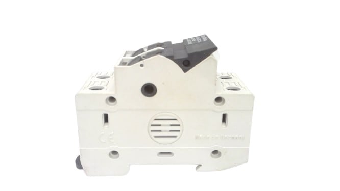 ALLEN BRADLEY 1492-FB2C30-L