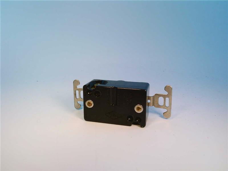 LEVITON 7210-B