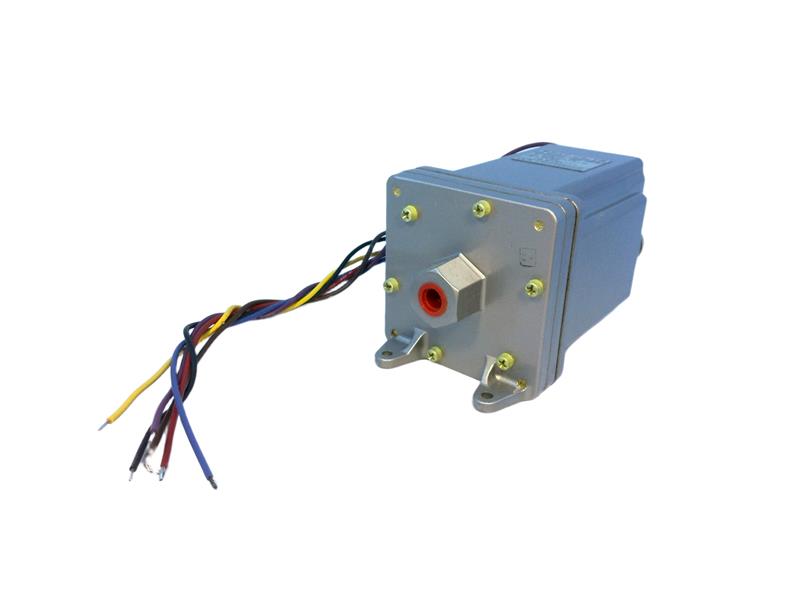 6832G1 par CUSTOM CONTROL SENSORS