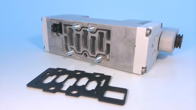 PARKER H26VXXH023D