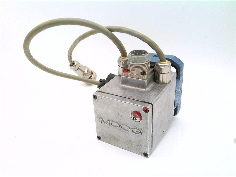 MOOG D123-114A