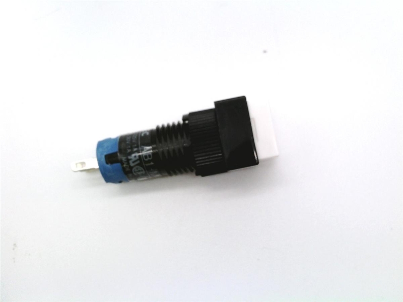 IDEC AB1Q-M1-W
