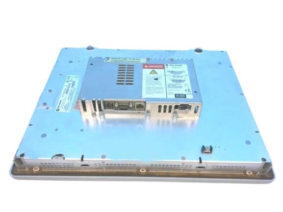 ALLEN BRADLEY 2711P-T15C4D7