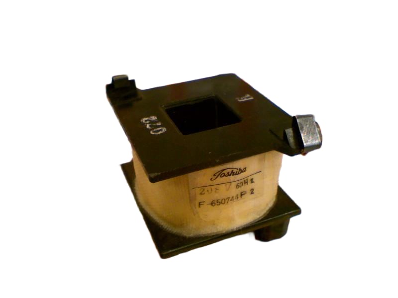 F-650744P2 par TOSHIBA