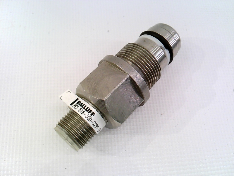BALLUFF BES 516-300-S299-S4-D