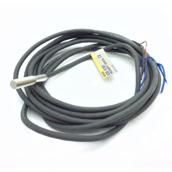 OMRON E2E-X1B1 2M