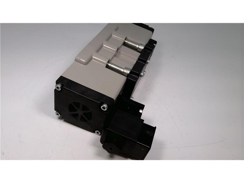 PARKER H3EWXXBL49D