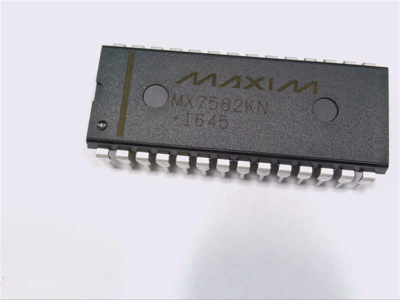 MAXIM INTEGRATED PRODUCTS MX7582KN+