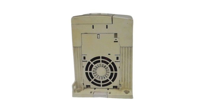 ASEA BROWN BOVERI ACS150-03U-09A8-2