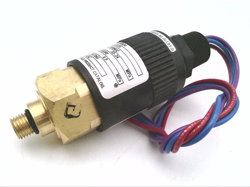 BARKSDALE 96211-BB2-T4-P1