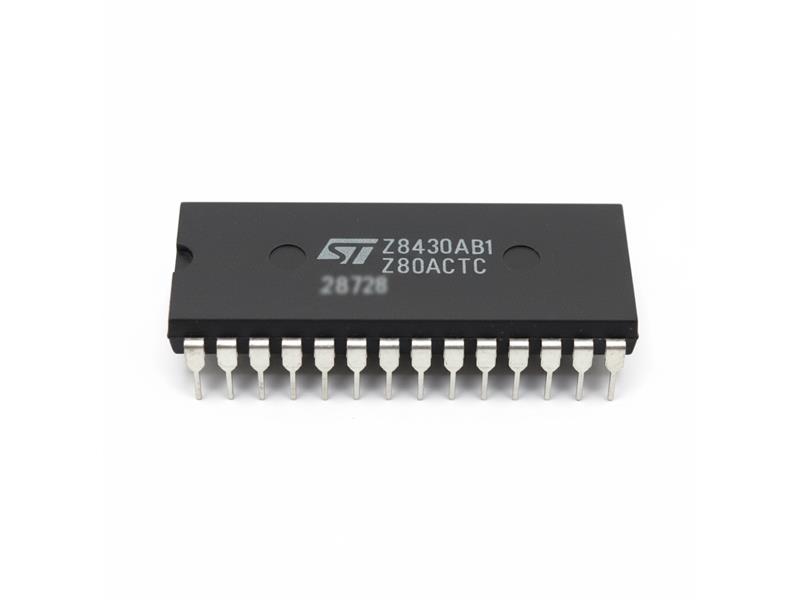 Z8430AB1 par ST MICRO