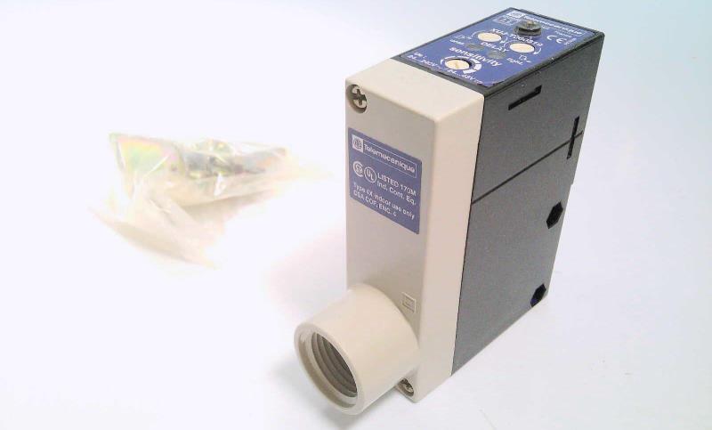 SCHNEIDER ELECTRIC XUJ-T060319H7