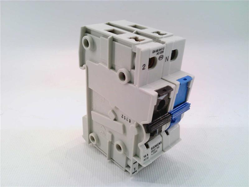 SIEMENS 5SG7-753