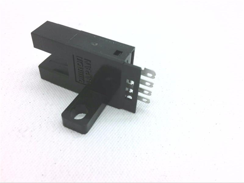 OMRON EE-SX472