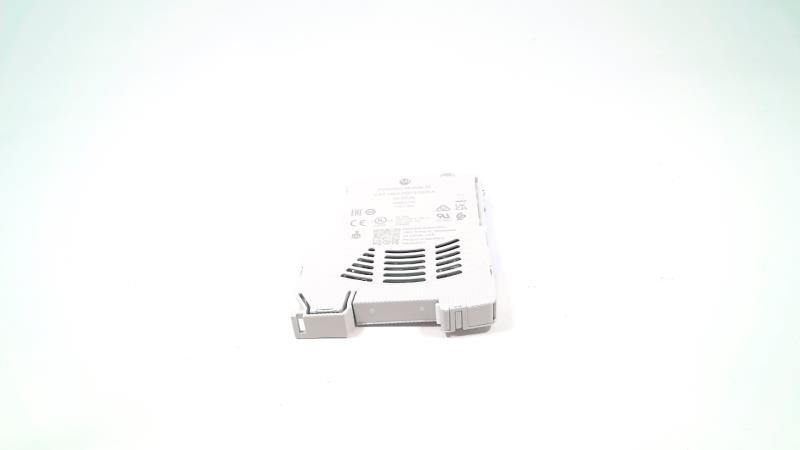 ALLEN BRADLEY 1694-PM13