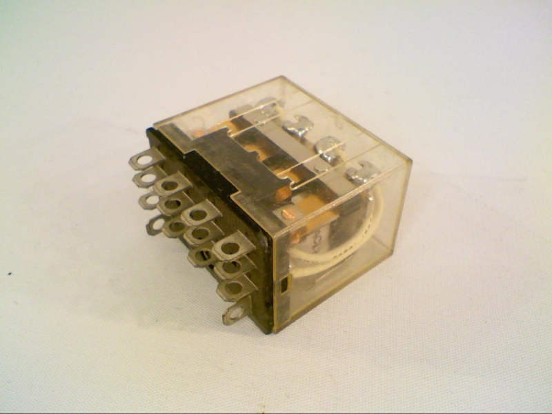 OMRON LY4AC120