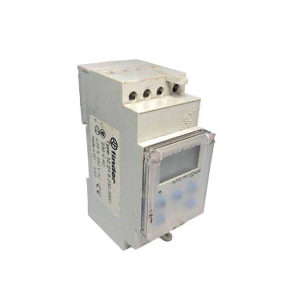 12.21.8.230.0000 par FINDER