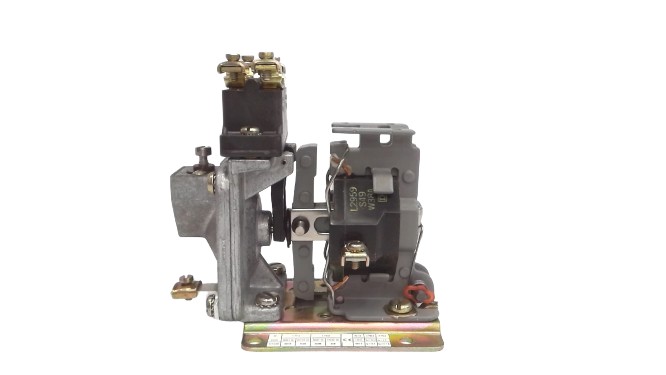 SCHNEIDER ELECTRIC 9050AO10EV06