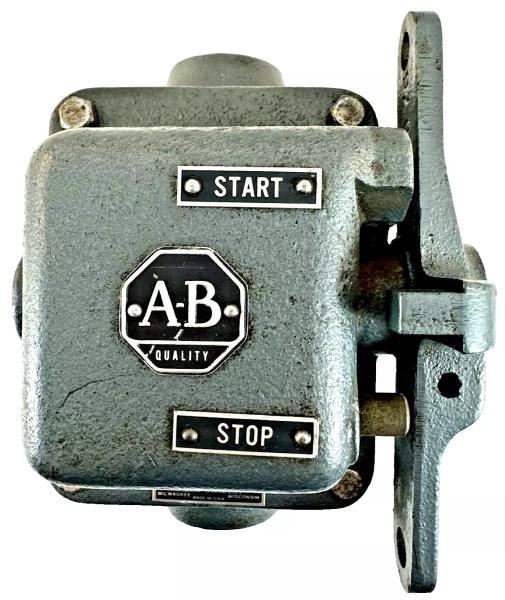 ALLEN BRADLEY 800H-2HA4C