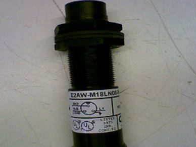 OMRON E2AW-M18LN08-MN3-T1