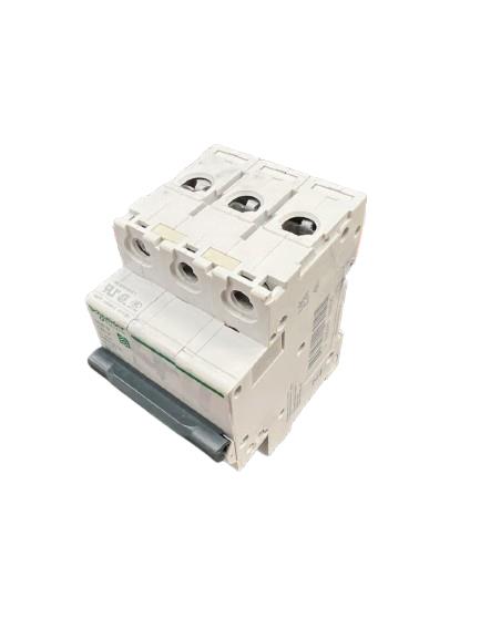 SCHNEIDER ELECTRIC M9F23340