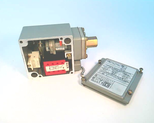 TELEMECANIQUE SENSORS 9012GAW6
