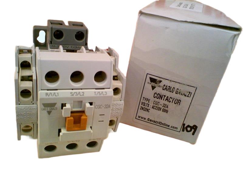 CGC-32A-220 by CARLO GAVAZZI