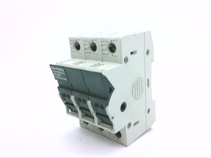 ALLEN BRADLEY 1492-FB3C30-L