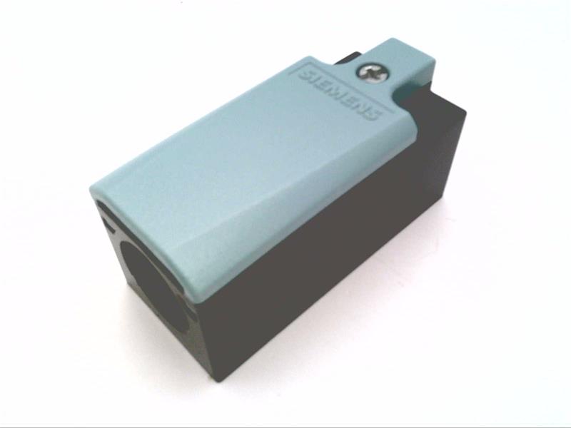 3SE5212-0CC05 by SIEMENS