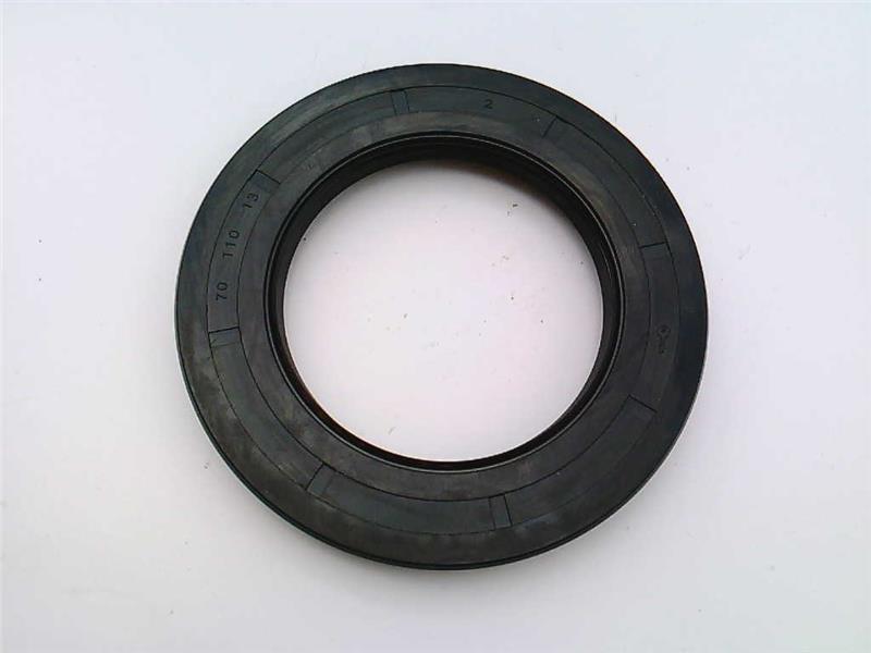 METRIC SEALS INC S70X110X13