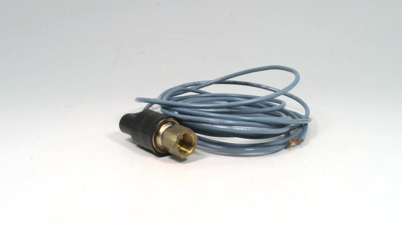 LENNOX 18J7401