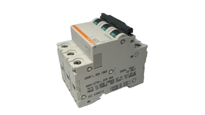 SCHNEIDER ELECTRIC 24538