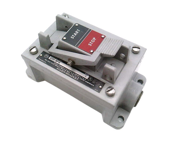 ALLEN BRADLEY 800H-2HAM7