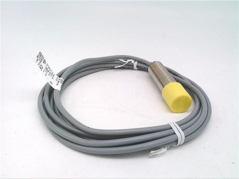 BALLUFF BOS-18M-NS-1XB-E4-C-03
