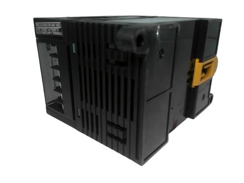 OMRON CP1L-L10DR-D