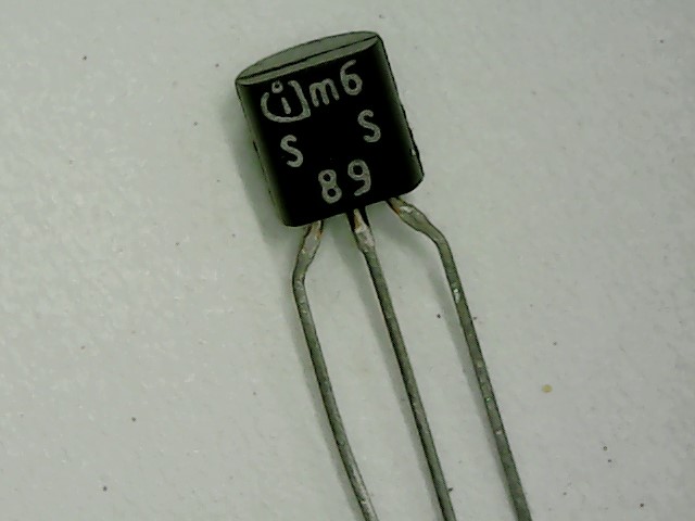 INFINEON BSS89