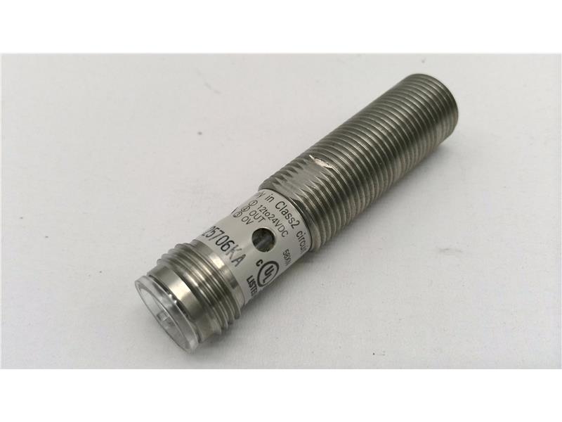OMRON E2FM-X2B1-M1
