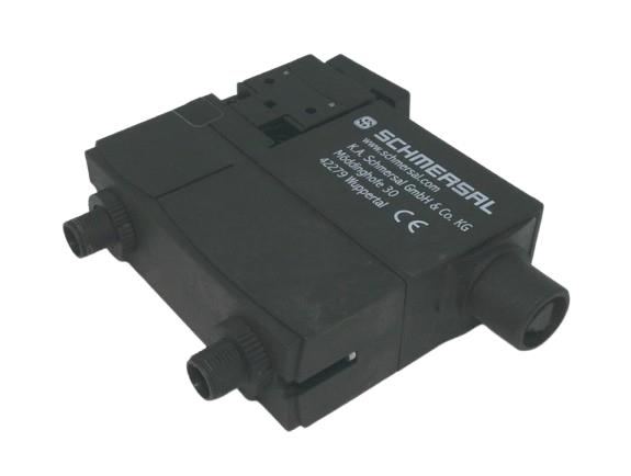 SCHMERSAL AZM170ST-11/02ZRK-2197 24VAC/DC
